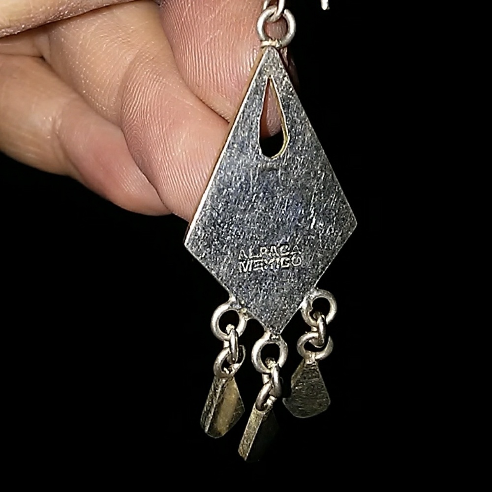 Onyx/Mother of pearl earrings - Picture 2 of 5